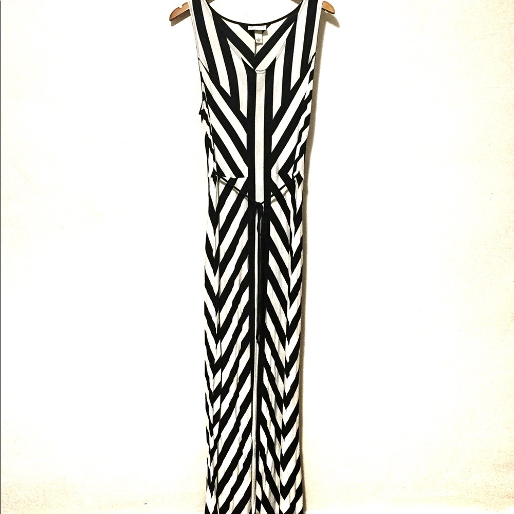 Black & White Maxi Dress